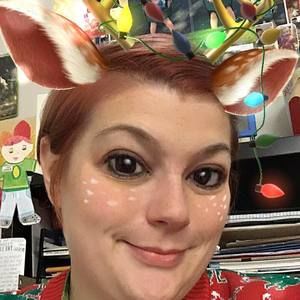 Meet your Posher, Holly